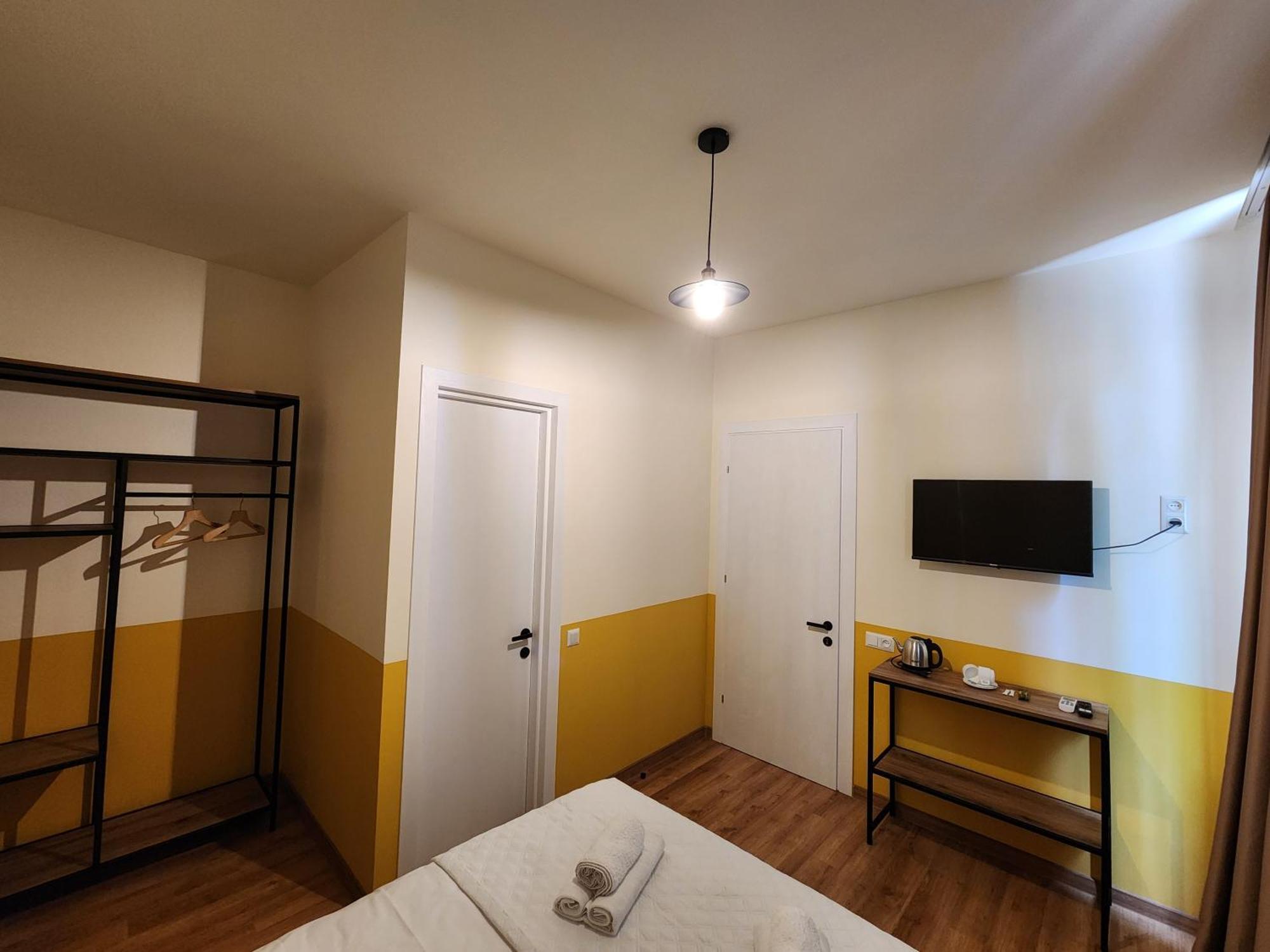 Dro Hotel Kutaisi Luaran gambar