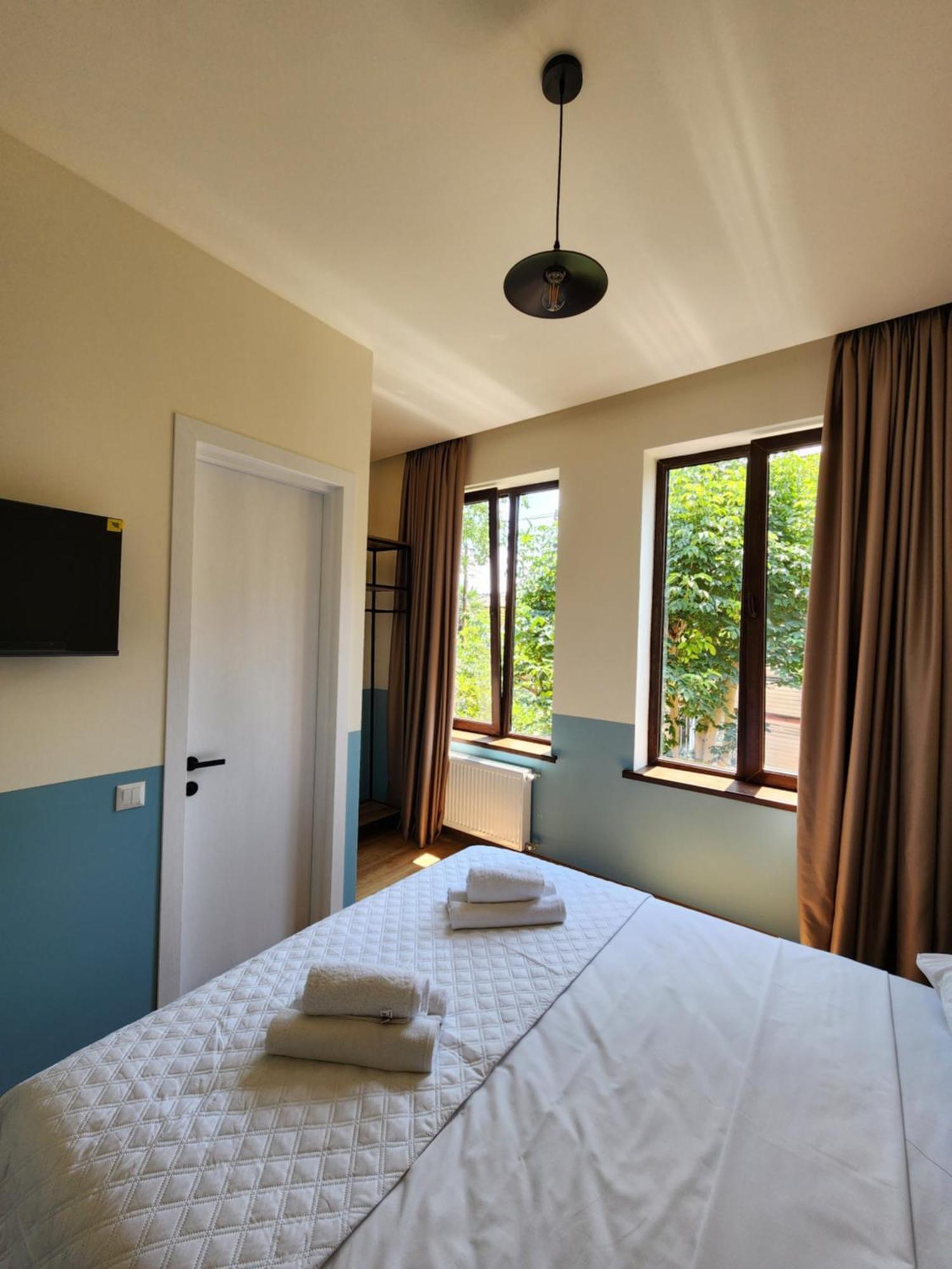 Dro Hotel Kutaisi Luaran gambar