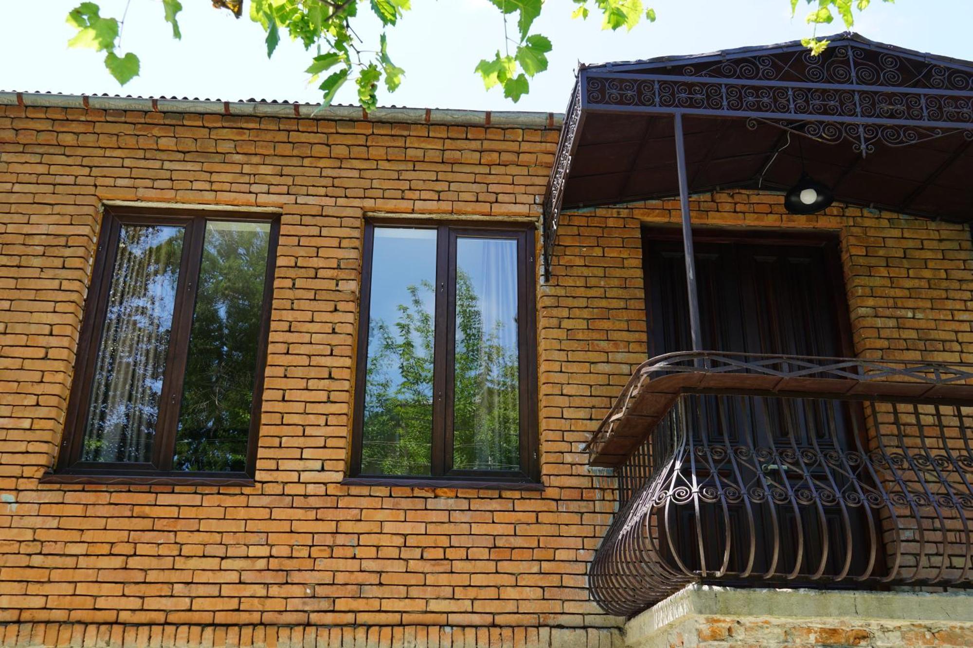 Dro Hotel Kutaisi Luaran gambar